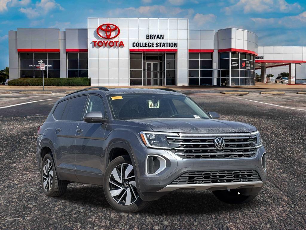 used 2025 Volkswagen Atlas car, priced at $32,991