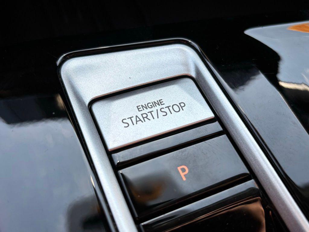 used 2025 Volkswagen Atlas car, priced at $32,991