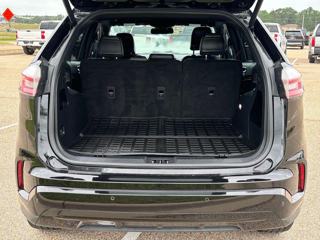 used 2024 Ford Edge car, priced at $29,991