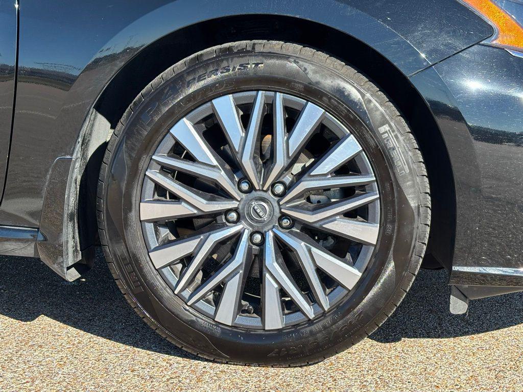 used 2023 Nissan Altima car, priced at $16,991