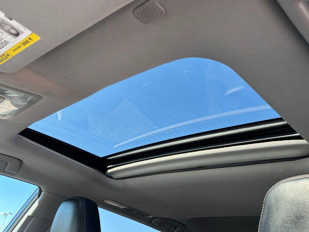 used 2018 Toyota Highlander car, priced at $23,991