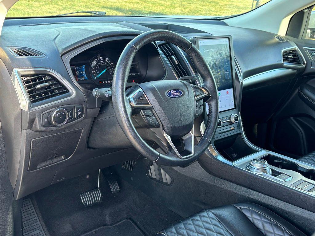 used 2024 Ford Edge car, priced at $25,898