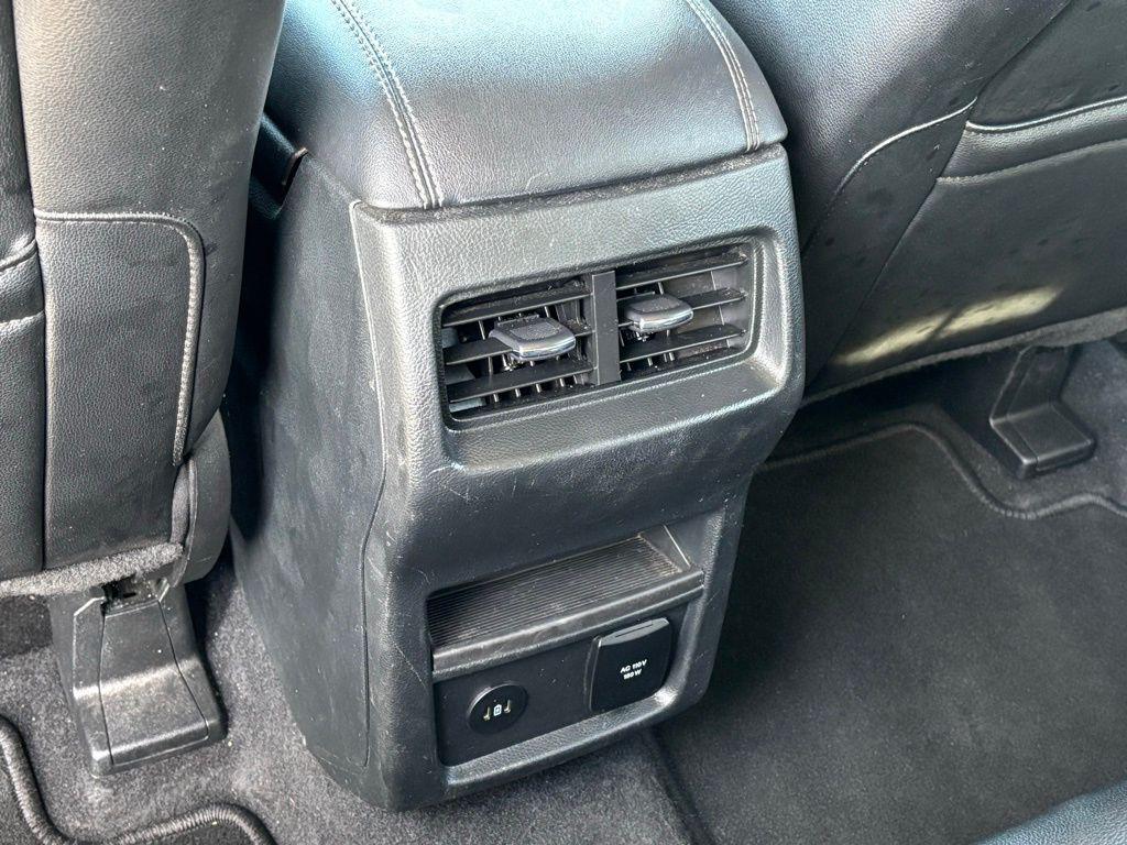 used 2024 Ford Edge car, priced at $25,898