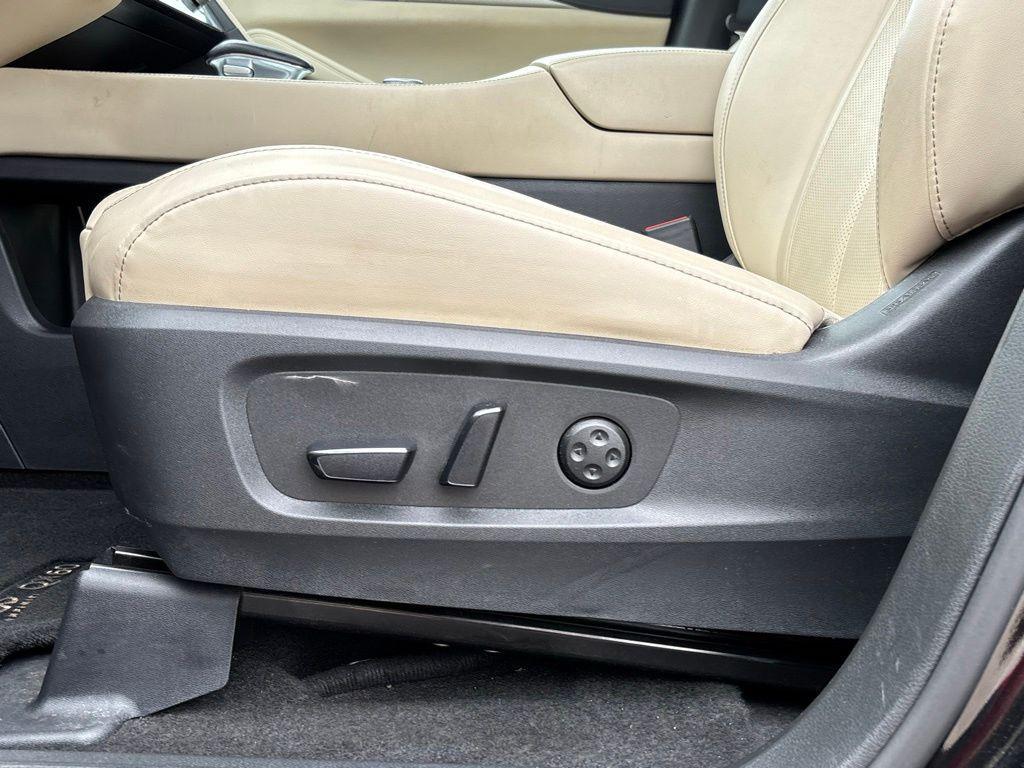 used 2025 INFINITI QX60 car, priced at $39,591
