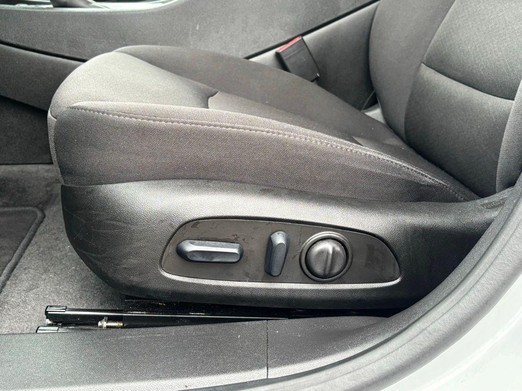 used 2024 Chevrolet Malibu car, priced at $17,991