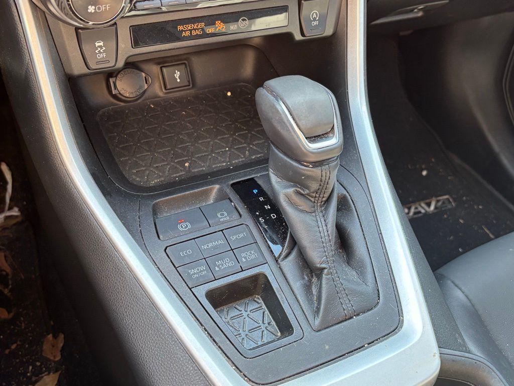 used 2022 Toyota RAV4 car, priced at $29,991