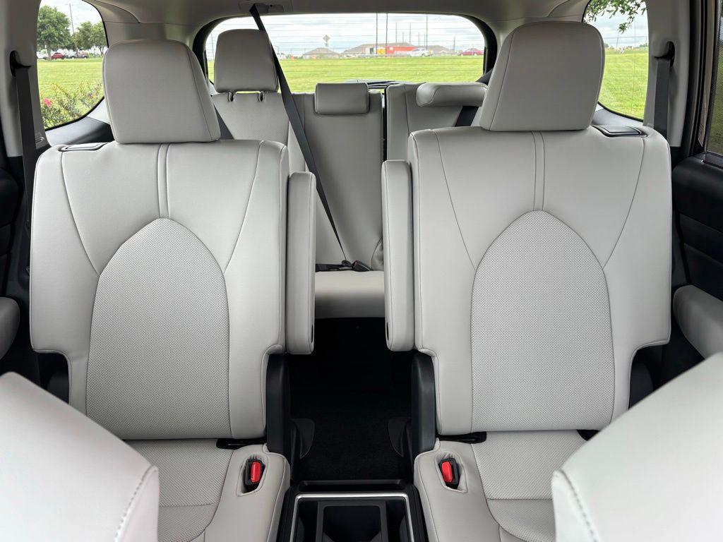 new 2026 Toyota Grand Highlander car, priced at $49,910
