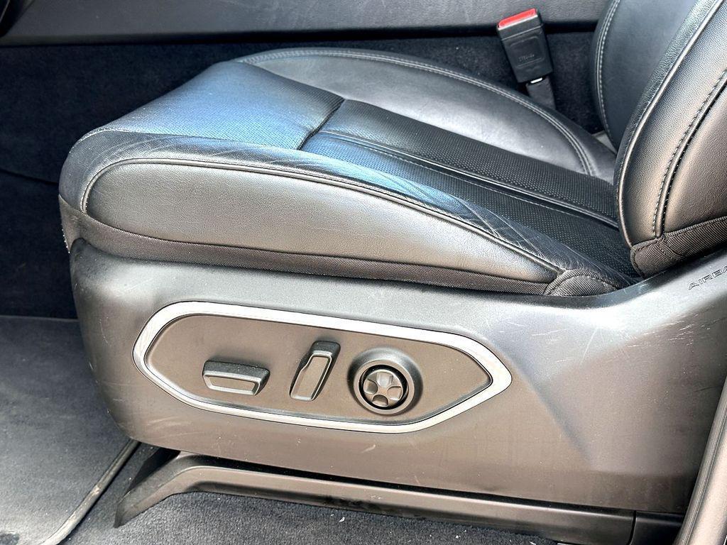 used 2024 Jeep Wagoneer L car, priced at $41,174