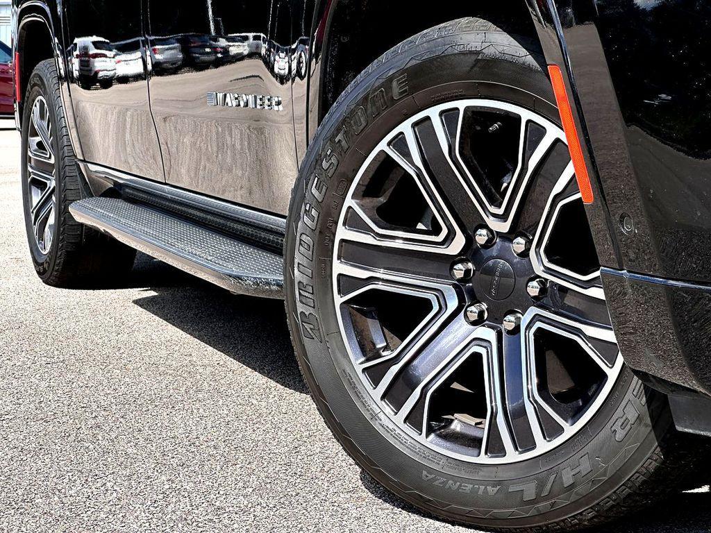 used 2024 Jeep Wagoneer L car, priced at $41,174