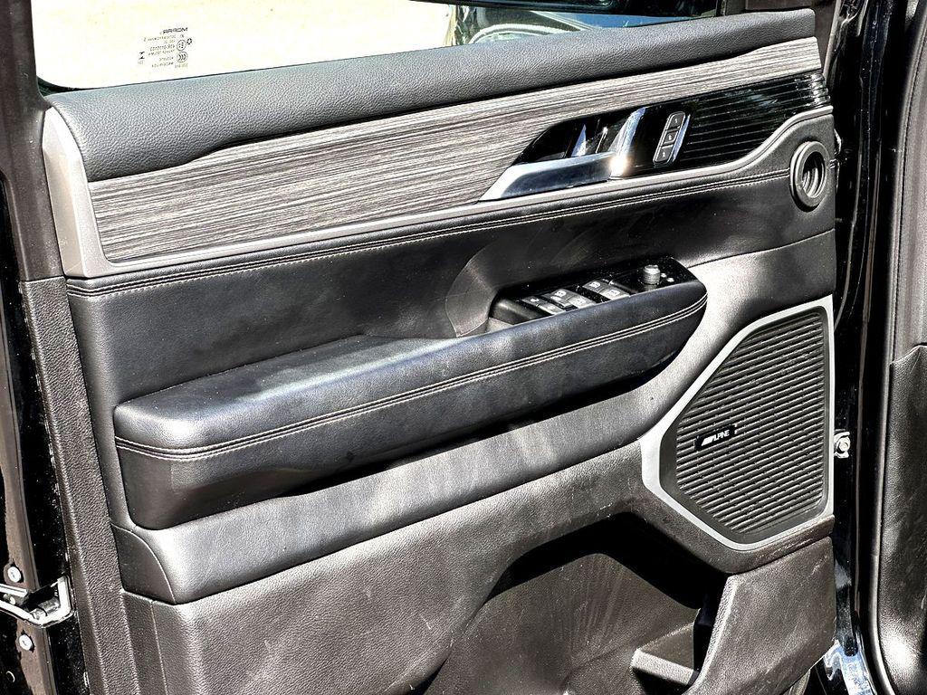 used 2024 Jeep Wagoneer L car, priced at $41,174