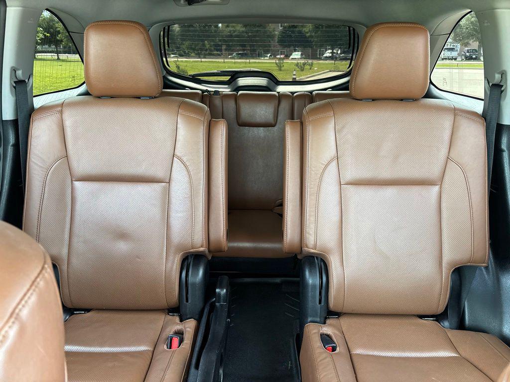used 2019 Toyota Highlander car, priced at $19,991