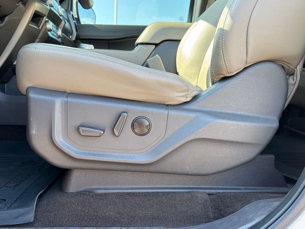 used 2021 Ford Expedition car, priced at $25,991