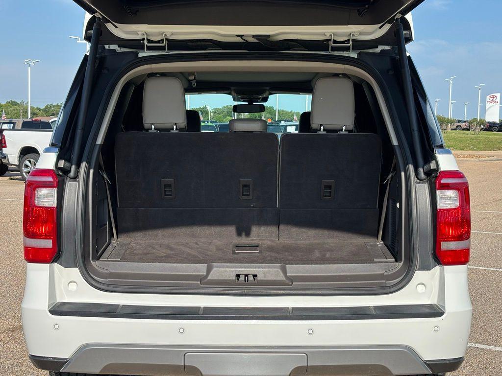 used 2021 Ford Expedition car, priced at $25,991