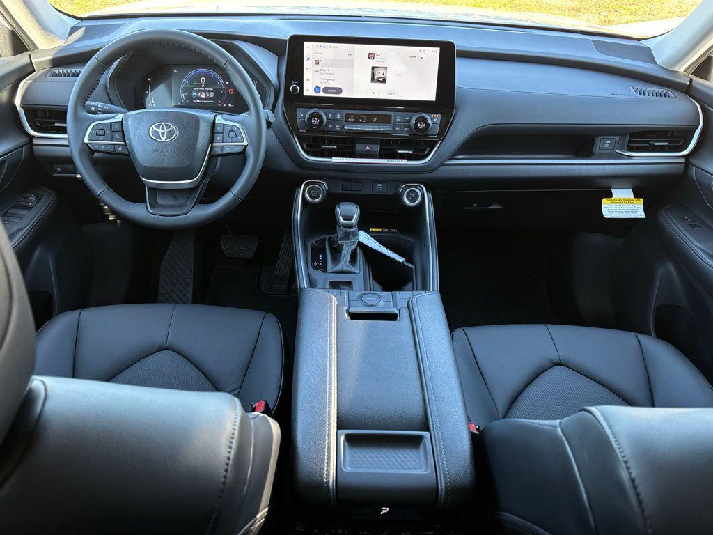 new 2026 Toyota Grand Highlander car, priced at $53,929