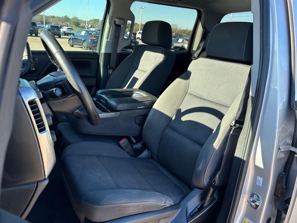 used 2018 Chevrolet Silverado 1500 car, priced at $25,991