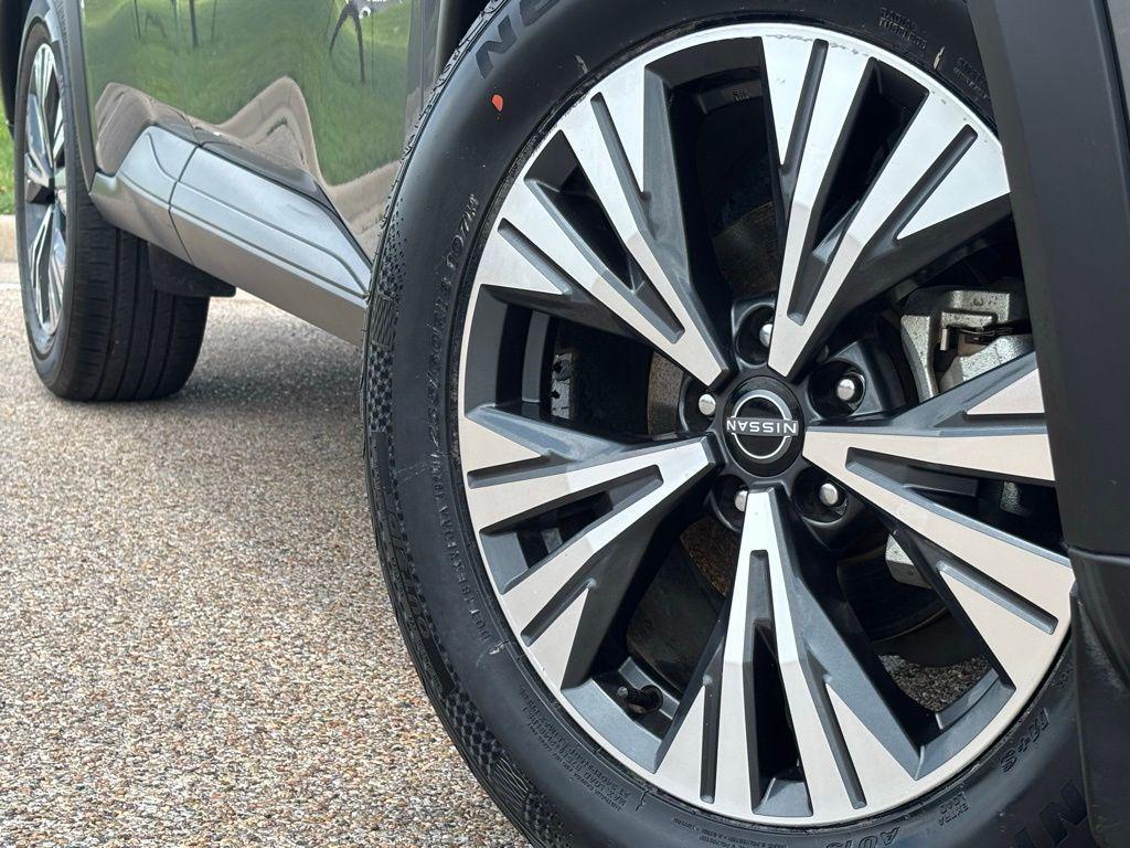 used 2023 Nissan Rogue car, priced at $23,991