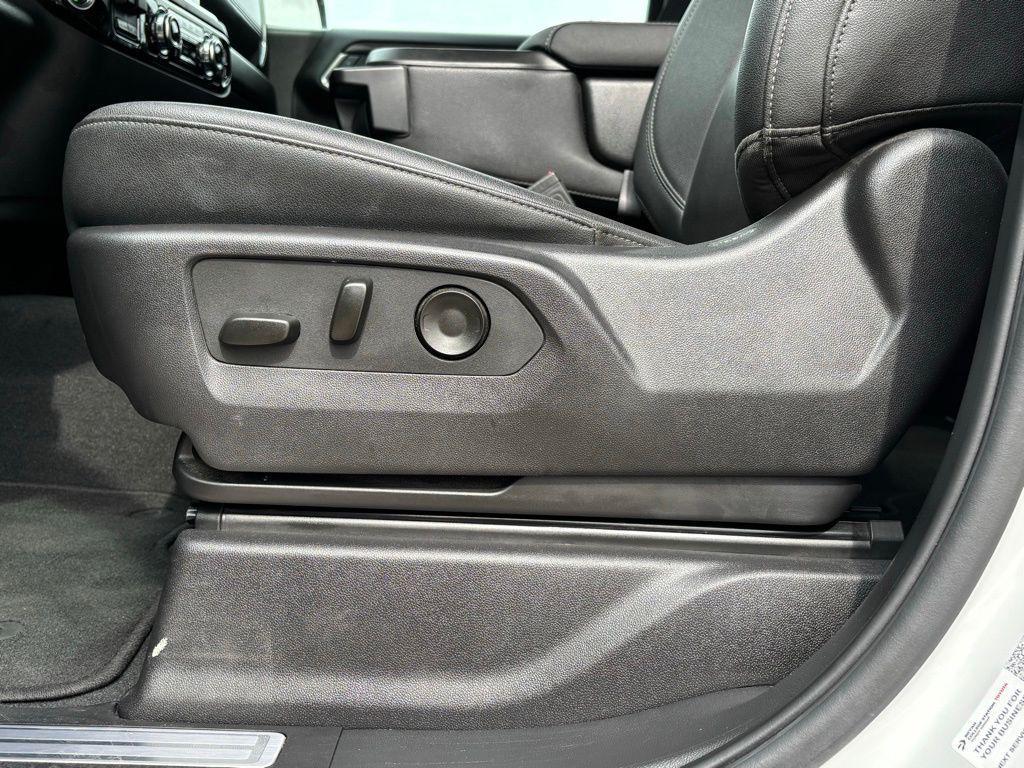 used 2025 GMC Sierra 1500 car, priced at $45,991
