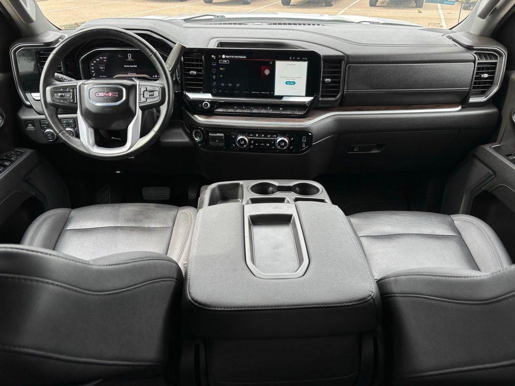 used 2025 GMC Sierra 1500 car, priced at $45,991