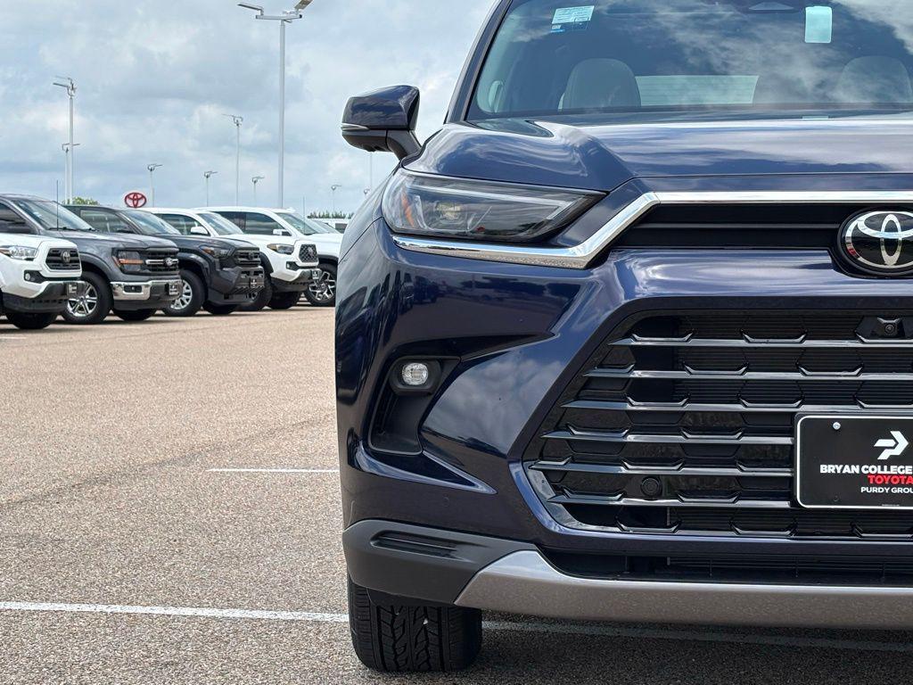 new 2026 Toyota Grand Highlander car, priced at $57,606