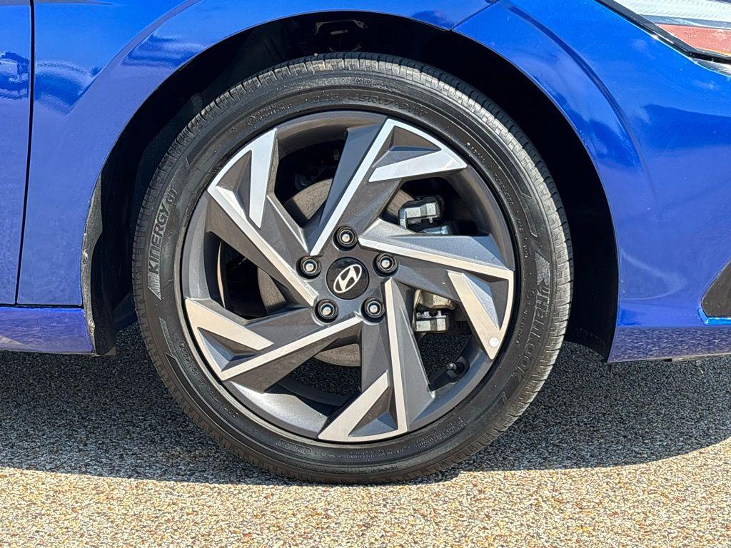 used 2025 Hyundai Elantra car, priced at $20,991
