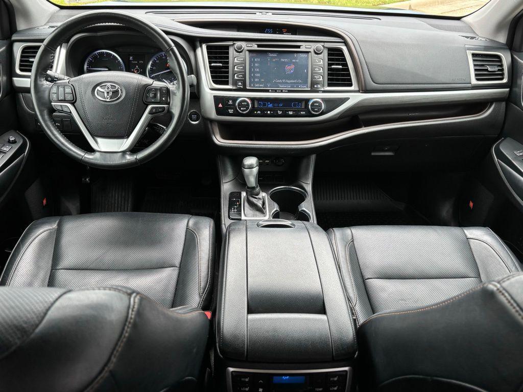 used 2019 Toyota Highlander car, priced at $23,991