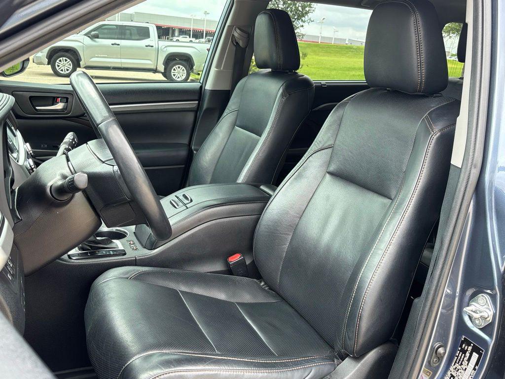 used 2019 Toyota Highlander car, priced at $23,991