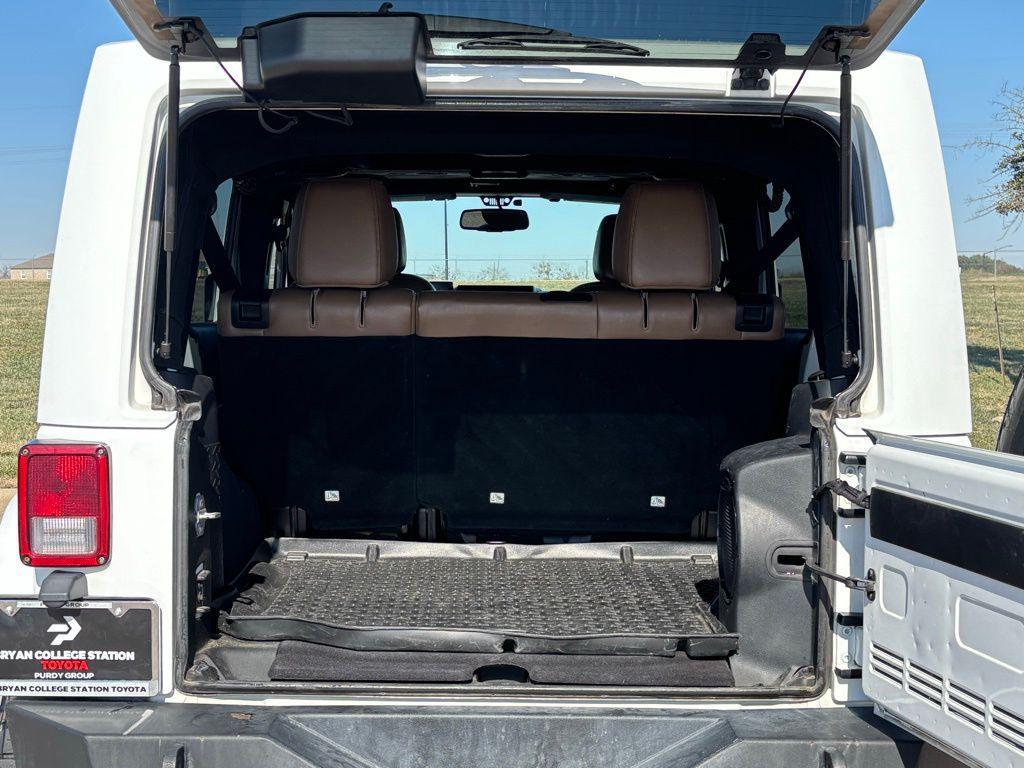 used 2014 Jeep Wrangler Unlimited car, priced at $16,378