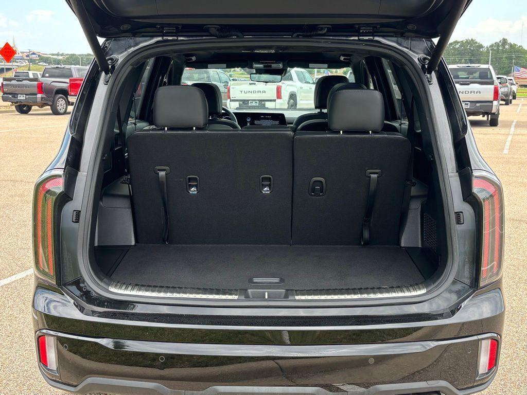 used 2024 Kia Telluride car, priced at $42,591