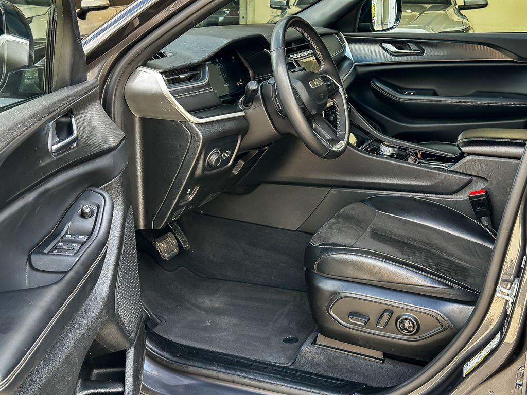 used 2023 Jeep Grand Cherokee L car, priced at $25,700