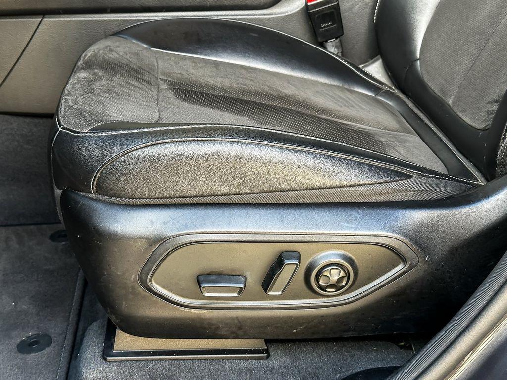 used 2023 Jeep Grand Cherokee L car, priced at $25,700