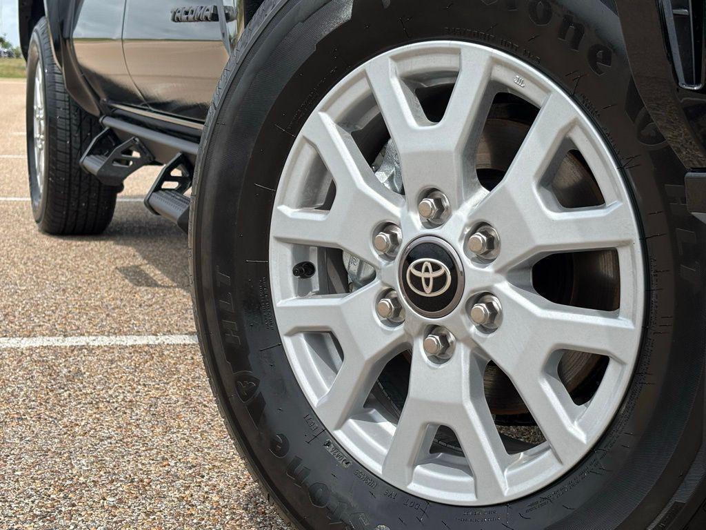 new 2026 Toyota Tacoma car, priced at $40,192