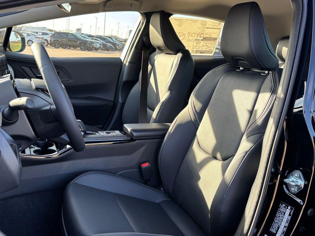 new 2026 Toyota Prius Plug-In Hybrid car, priced at $41,527