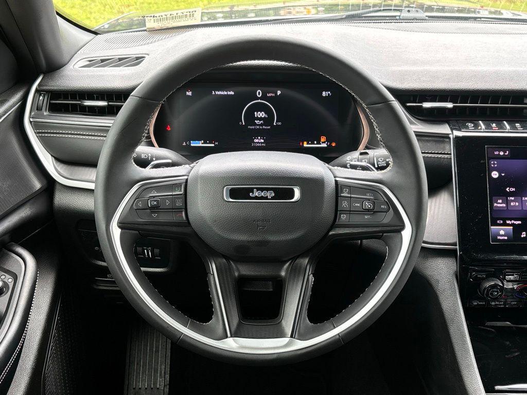 used 2025 Jeep Grand Cherokee L car, priced at $37,991