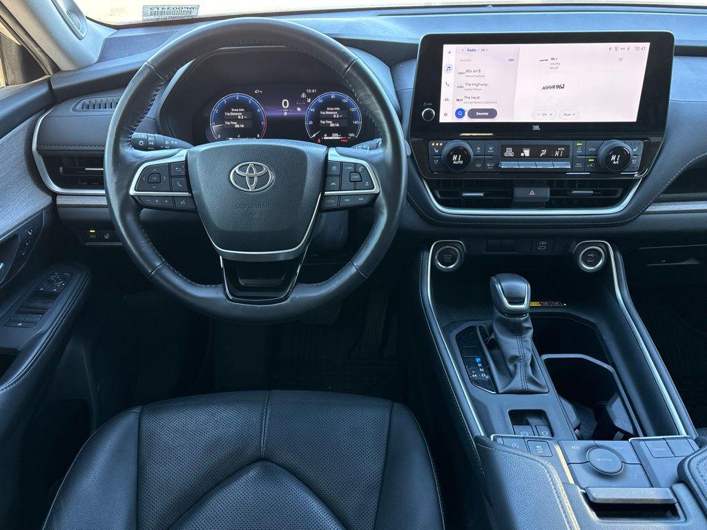 used 2024 Toyota Grand Highlander car, priced at $41,605