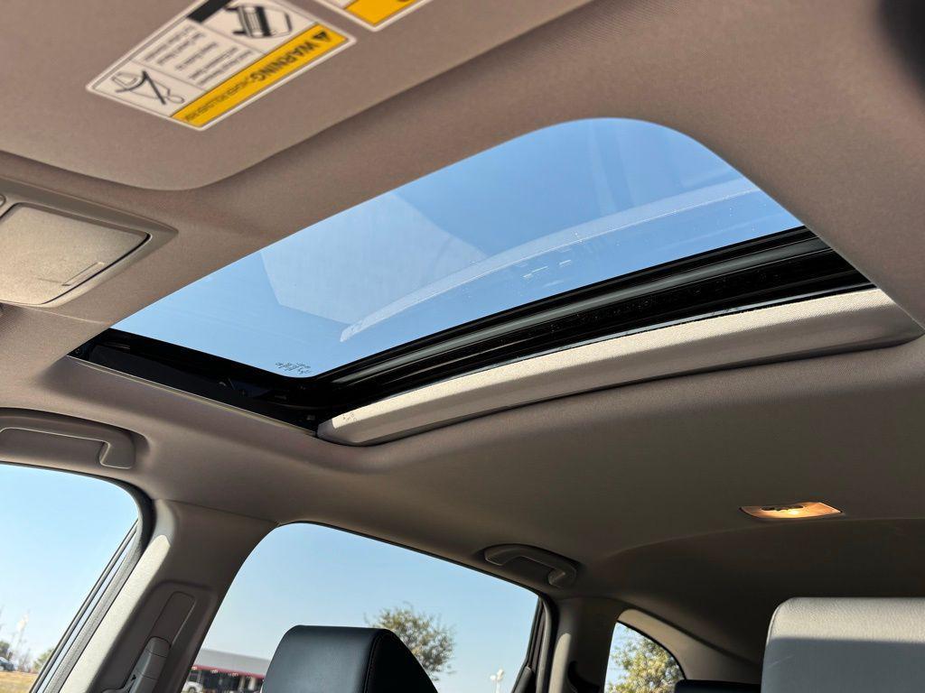 used 2021 Honda CR-V car, priced at $25,991