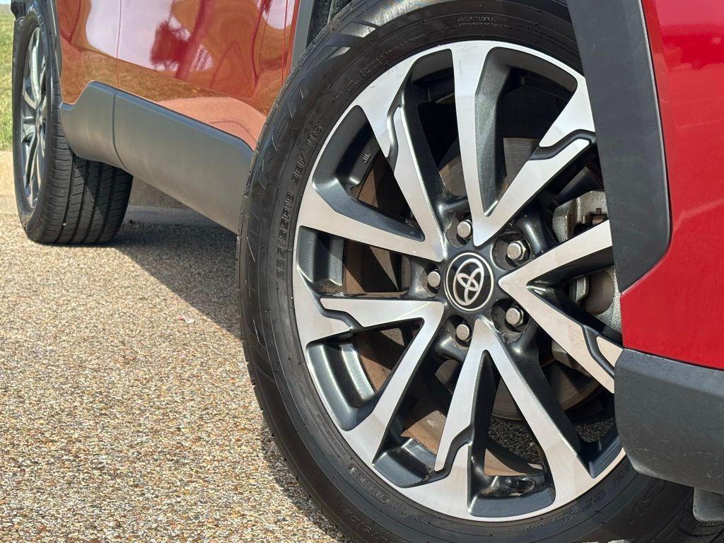 used 2022 Toyota Corolla Cross car, priced at $26,191