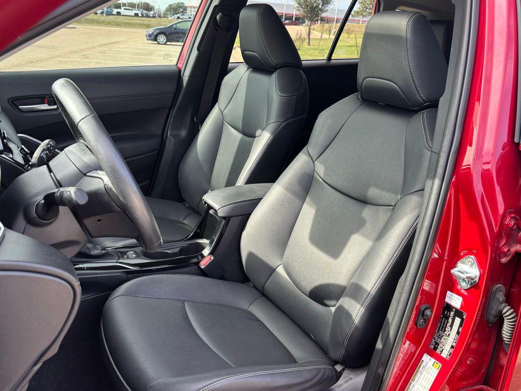 used 2022 Toyota Corolla Cross car, priced at $26,191