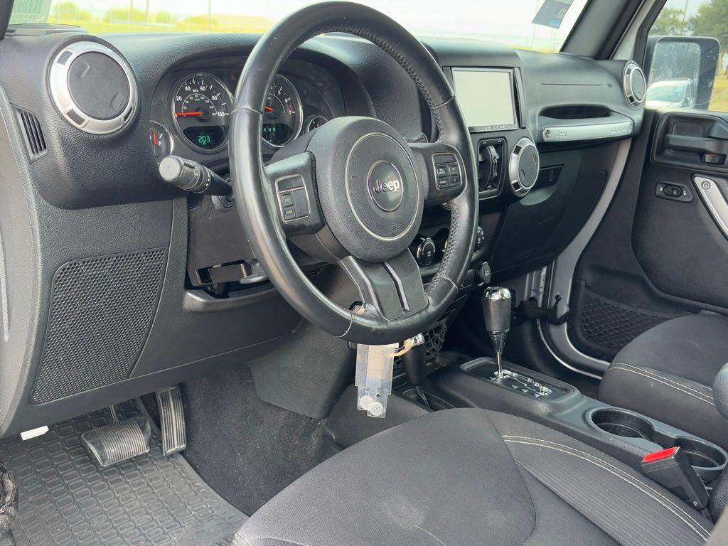 used 2015 Jeep Wrangler Unlimited car, priced at $13,991