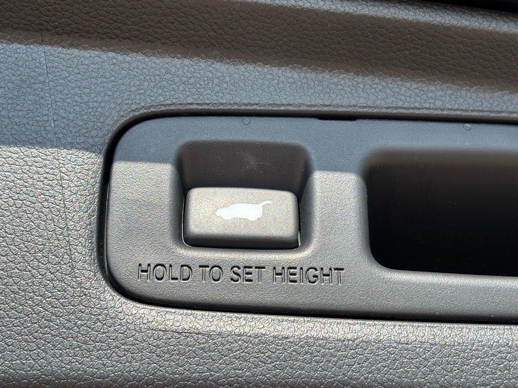 used 2024 Honda CR-V Hybrid car, priced at $33,965