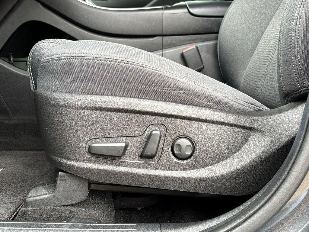 used 2022 Hyundai Santa Fe car, priced at $19,391