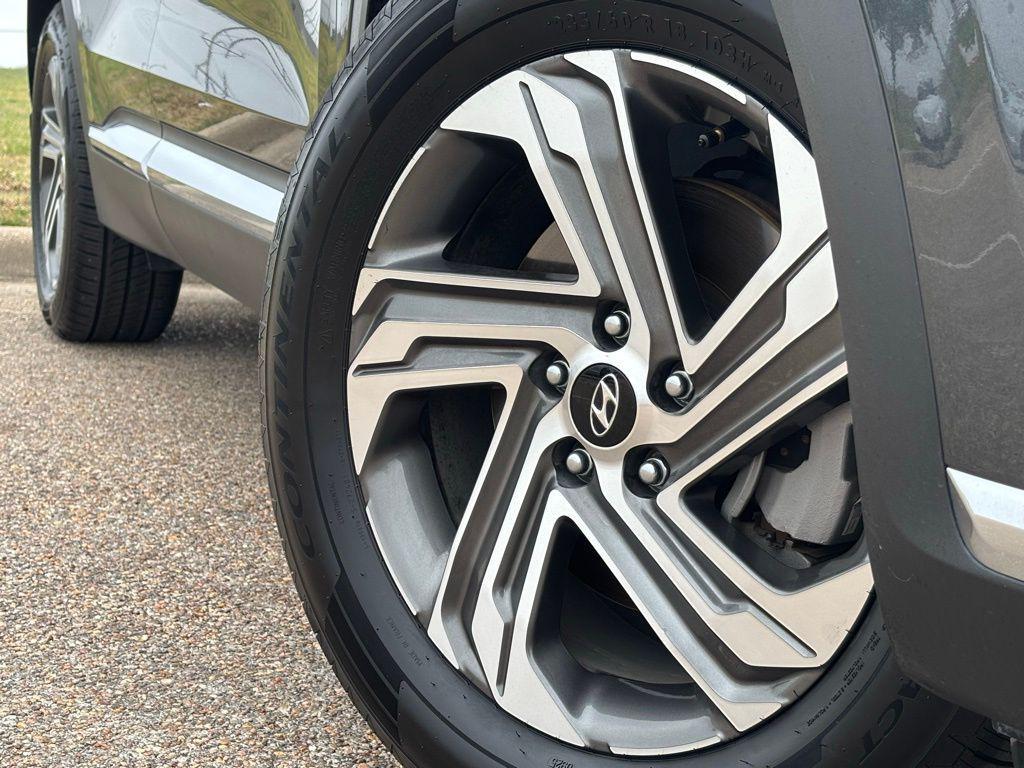 used 2022 Hyundai Santa Fe car, priced at $19,391