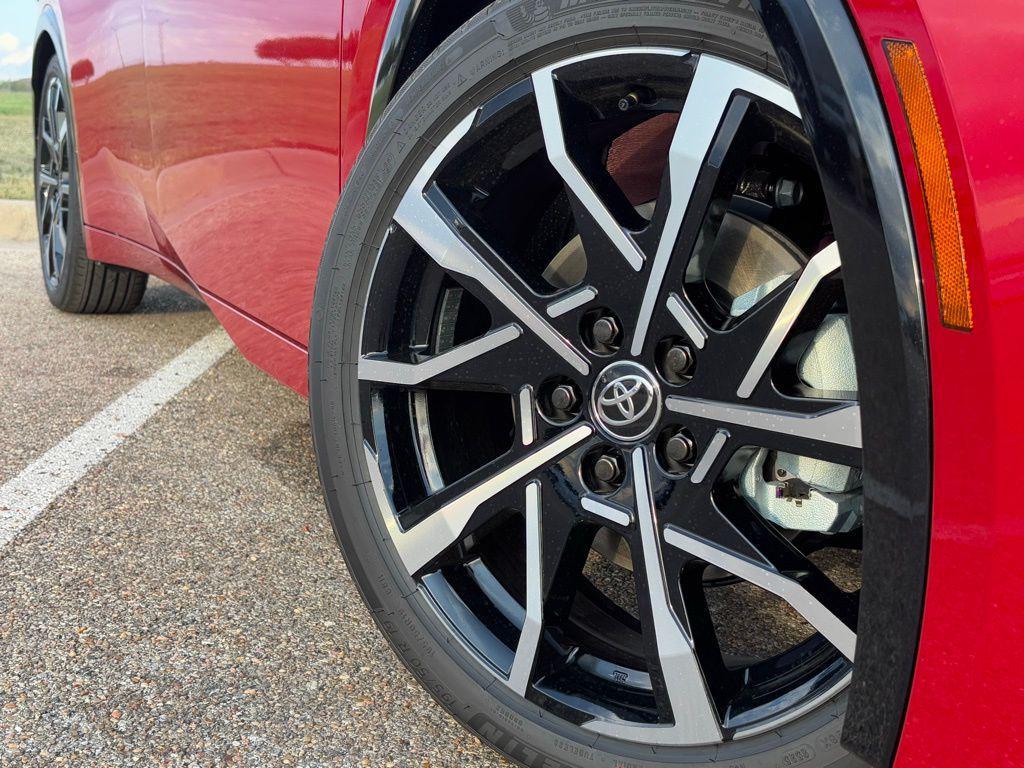 new 2026 Toyota Prius Plug-In Hybrid car, priced at $46,282