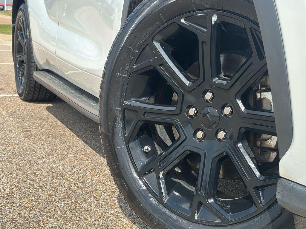 used 2022 Toyota Highlander car, priced at $25,991