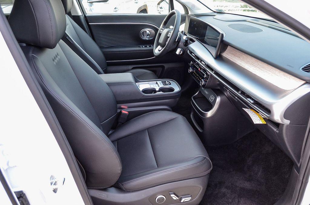 new 2026 Hyundai IONIQ 9 car, priced at $69,750