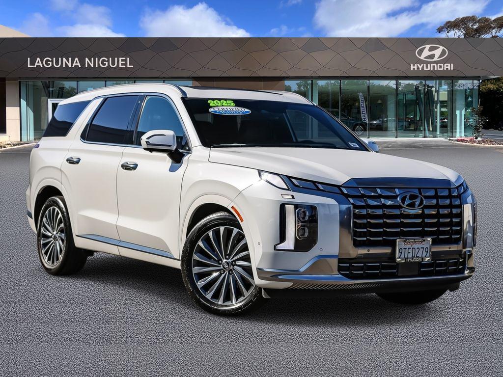 used 2025 Hyundai Palisade car, priced at $44,995
