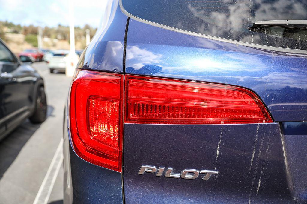 used 2018 Honda Pilot car, priced at $21,495