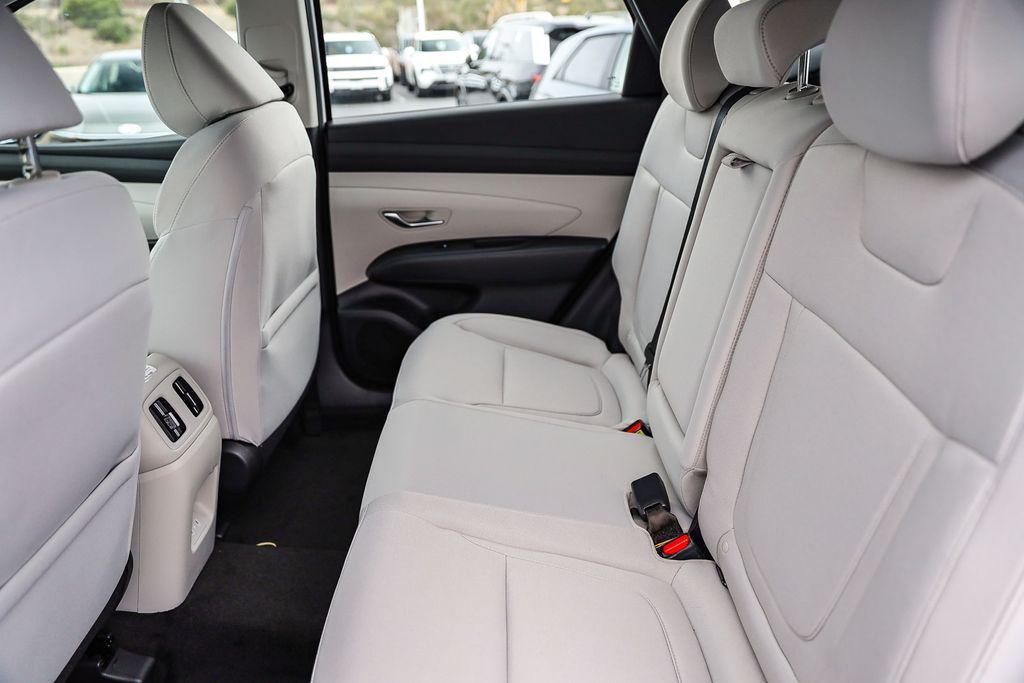 new 2026 Hyundai TUCSON Hybrid car, priced at $34,850