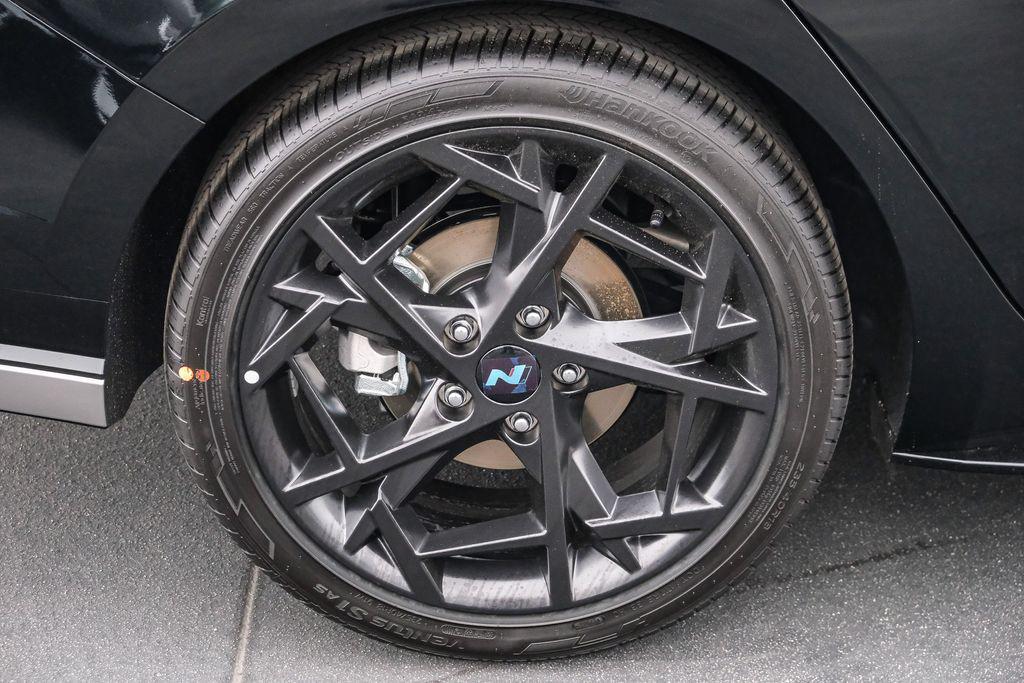 new 2025 Hyundai Elantra car, priced at $30,590