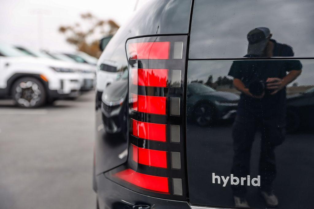 new 2026 Hyundai Palisade Hybrid car, priced at $61,125
