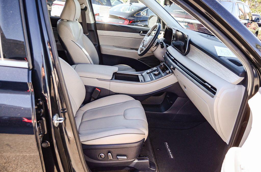 used 2023 Hyundai Palisade car, priced at $29,995